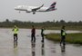 Base Aérea de Canoas: voos comerciais não terão ajuda de equipamento que auxilia pousos em dia de neblina 