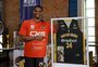 Ala do Caxias Basquete comenta homenagem histórica: "Onde você for jogar, tem de deixar seu nome