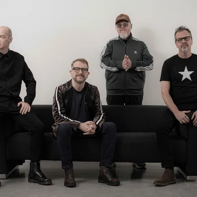 Banda gaúcha Nenhum de Nós. Da esquerda para a direita: Carlos Stein (guitarra), Thedy Corrêa (voz), Sady Homrich (bateria) e Veco Marques (guitarra).<!-- NICAID(16290066) -->