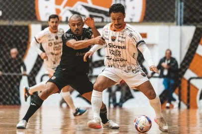 Passo Fundo Futsal disputa vaga na decisão da Copa RS nesta quinta-feira<!-- NICAID(16367061) -->