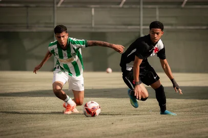 Vasco 2 x 1 Juventude pelo Brasileirão Sub-20<!-- NICAID(16266805) -->