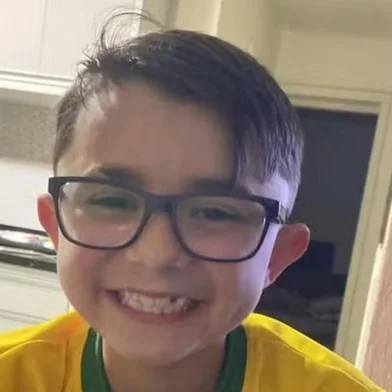 Lorenzo Silveira, de 10 anos, foi diagnosticado com Distrifia Muscular de Duchenne<!-- NICAID(15843558) -->