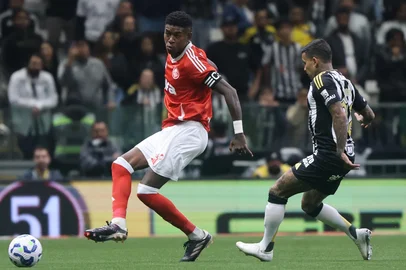 BELO HORIZONTE, BH, BRASIL, 12-06-2025: Internacional visita Atlético-MG pela 12ª rodada do Campeonato Brasileiro 2025, na Arena MRV. O Colorado busca engrenar no Brasileiro após priorizar a classificação na Libertadores. Foto: Ricardo Duarte/SC Internacional/DivulgaçãoIndexador: ricardo duarte<!-- NICAID(16058783) -->