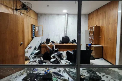 Destruição no Palácio do Planaldo durante os atos antidemocráticos em Brasília<!-- NICAID(15315518) -->