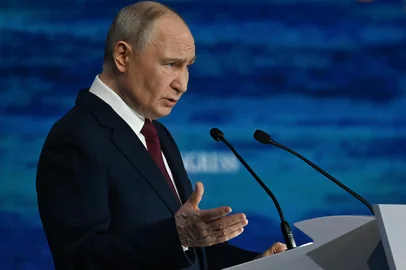 Russian President Vladimir Putin delivers a speech during the plenary session of the St. Petersburg International Economic Forum (SPIEF) in Saint Petersburg on June 5, 2026. (Photo by OLGA MALTSEVA / AFP)<!-- NICAID(16300715) -->