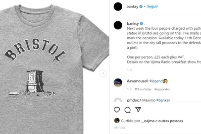 Banksy cria camiseta para ajudar manifestantes que derrubaram estátua de escravocrata na Inglaterra<!-- NICAID(14966091) -->