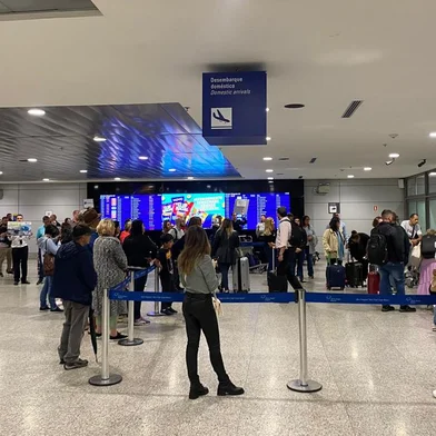 PORTO ALEGRE - Aeroporto tem movimento após emraques e desembarques ficarem suspensos por quatro horas<!-- NICAID(15518408) -->