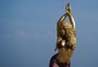 Shakira ganha estátua de bronze de cinco toneladas na Colômbia