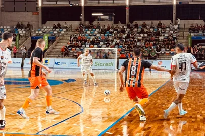 Alex Borgmann / Divulgação Passo Fundo Futsal vence a AAGF pelo Gauchão de Futsal<!-- NICAID(16165458) -->