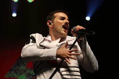 André Abreu dá vida a Freddie Mercury no espetáculo Queen Celebration in Concert.<!-- NICAID(14932760) -->