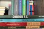 Livros que estarão à venda na 1ª feira futeboleira de Porto Alegre, a Sol y Sombra<!-- NICAID(15613362) -->