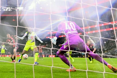 Carney Chukwuemeka, futebol, Borussi Dortmund