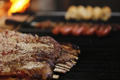 PORTO ALEGRE, RS, BRASIL, 16-09-2016: Barbada ZH. Dicas para economizar no churrasco. (Foto: Mateus Bruxel / Agência RBS)<!-- NICAID(12445815) -->