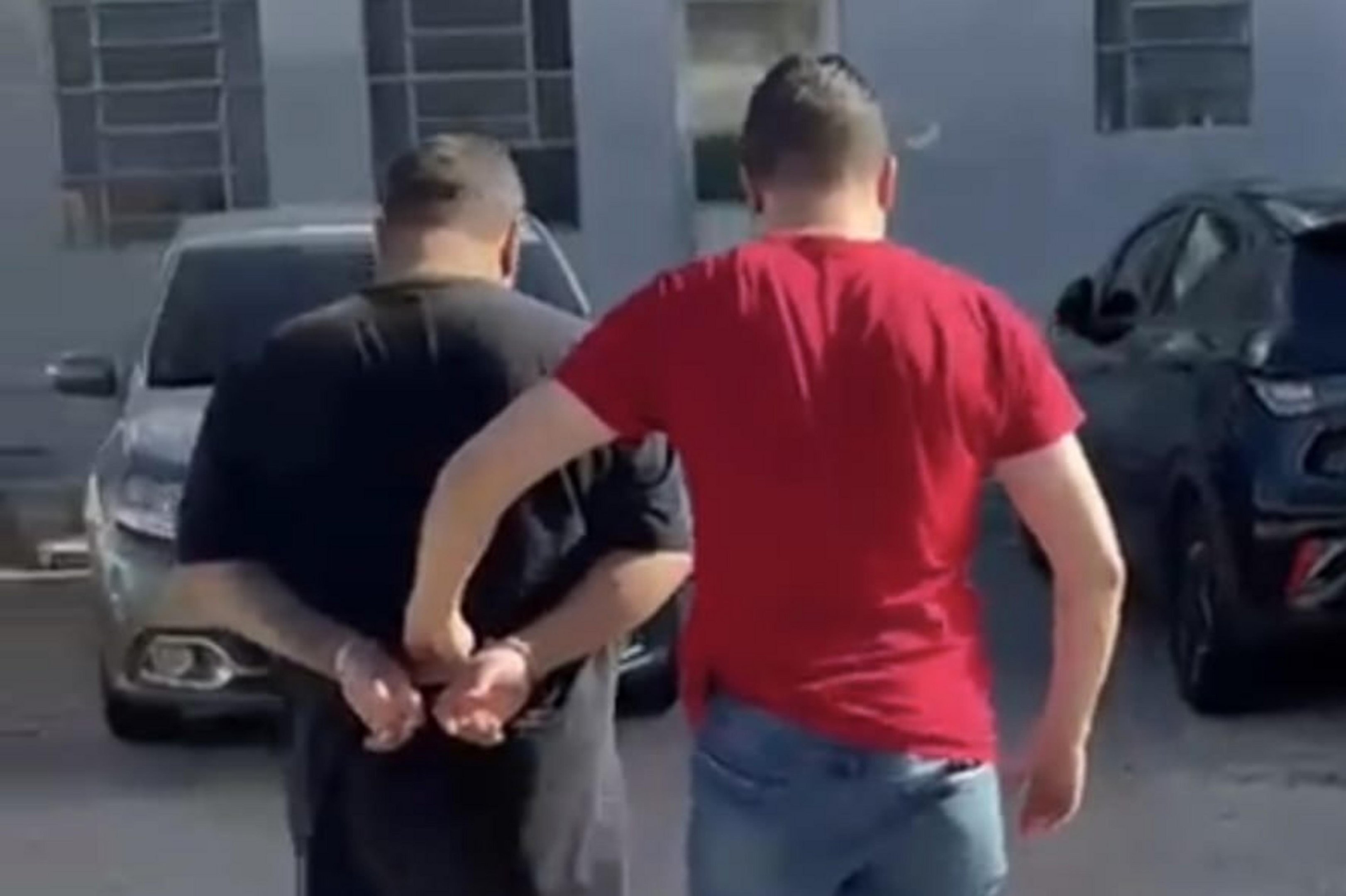 Suspeito de ser autor de homic&iacute;dio ocorrido no bairro Jardim Europa &eacute; preso