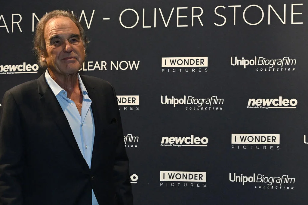 Oliver Stone, diretor vencedor do Oscar, finaliza documentário sobre ...