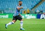 Maicon anuncia saída do Grêmio em dezembro: "Aos poucos, vou me despedindo"