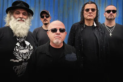 Prestes a completar 23 anos, a banda Só Creedence — reconhecida pelos integrantes originais do Creedence Clearwater Revival por celebrar a obra do lendário grupo californiano de country-rock — se apresenta na quinta-feira, dia 10 de julho, às 20h, no Teatro Municipal Pedro Parenti, em Caxias do Sul.<!-- NICAID(16074885) -->