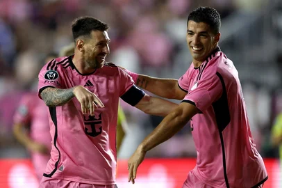 Messi e Suárez fizeram a diferença pelo Inter Miami.