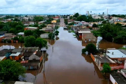 Mais de 100 pessoas tiveram que sair de casa após inundação em Dom Pedrito<!-- NICAID(15596541) -->