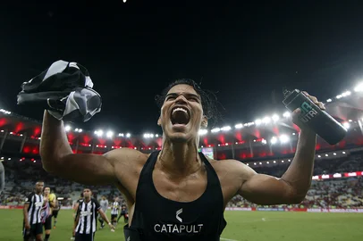 Vitor Silva / Botafogo,Divulgação Danilo Barbosa. Flamengo x Botafogo pelo Campeonato Brasileiro no Estadio Maracana. 30 de Abril de 2023, Rio de Janeiro, RJ, Brasil. Foto: Vitor Silva/Botafogo. Imagem protegida pela Lei do Direito Autoral Nº 9.610, DE 19 DE FEVEREIRO DE 1998. Sendo proibido qualquer uso comercial, remunerado e manipulacao/alteracao da obra.<!-- NICAID(16345285) -->