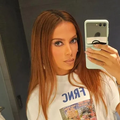 Anitta<!-- NICAID(15876954) -->