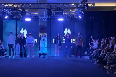 Passo Fundo Fashion<!-- NICAID(16013883) -->