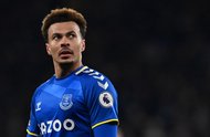 (FILES) Everton's English midfielder Dele Alli reacts during the English Premier League football match between Tottenham Hotspur and Everton at Tottenham Hotspur Stadium in London on March 7, 2022. Alli revealed on July 13, 2023 that he has recently come out of rehab for a sleeping pill addiction after struggling to deal with the trauma of suffering sexual abuse as a child. (Photo by Ben STANSALL / AFP) / RESTRICTED TO EDITORIAL USE. No use with unauthorized audio, video, data, fixture lists, club/league logos or 'live' services. Online in-match use limited to 120 images. An additional 40 images may be used in extra time. No video emulation. Social media in-match use limited to 120 images. An additional 40 images may be used in extra time. No use in betting publications, games or single club/league/player publications. / Editoria: SPOLocal: LondonIndexador: BEN STANSALLSecao: soccerFonte: AFPFotógrafo: STF<!-- NICAID(15481583) -->