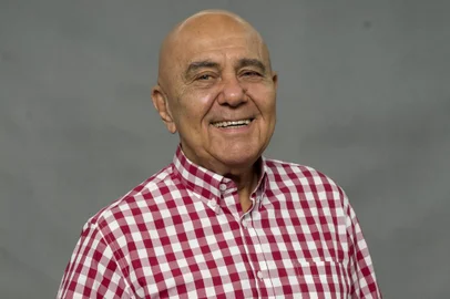 Roberto Guilherme, o Sargento Pincel dos Trapalhões e Turma do Didi.<!-- NICAID(15261166) -->