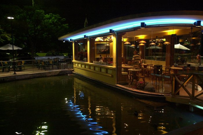 Café do Lago funcionou até 2014