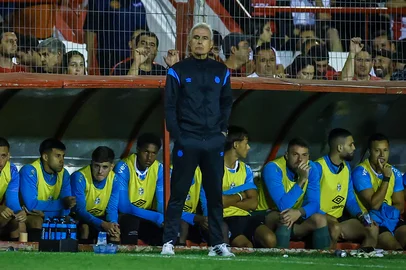 Lucas Uebel / Gremio.net RS - FUTEBOL/CAMPEONATO GAUCHO 2026 /GREMIO X GUARANY - ESPORTES - Lance da partida entre Gremio e Guarany disputada na noite desta quarta-feira no Estádio Estrela DÃlva, em Bage, valida pelo Campeonato Gaucho 2026. FOTO: LUCAS UEBEL/GREMIO FBPA<!-- NICAID(16209016) -->