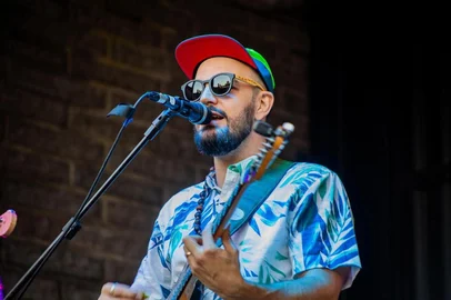 Vai rolar neste domingo (4) o Piquenique Cultural Viva Inclusão, com a produção do Muinho Club. A função ocorre na Amafa, em Farroupilha. Abrindo o evento, a partir das 13h, a trilha sonora fica a cargo do DJ Mono e, a partir das 15h30min, vai rolar show com Brunão Vibes.<!-- NICAID(16027609) -->