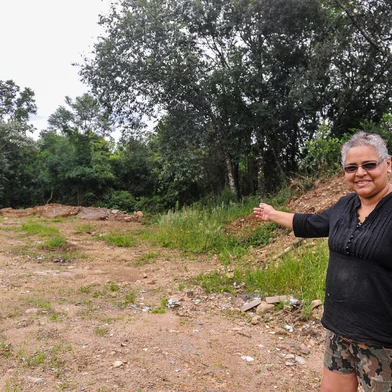 Prefeitura de Caxias do Sul projeta construção de três novas Unidades Básicas de Saúde. Uma delas ficará no Loteamento Victório Trez. A líder comunitária Sandra Santos relata que um novo postinho é uma necessidade para a região. Atualmente, as famílias são atendidas na UBS Fátima BaixaIndexador: NEIMAR DE CESERO<!-- NICAID(15609975) -->
