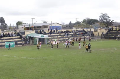 bagé, guarany, bagua, ba-gua, divisão de acesso, futebol<!-- NICAID(14881775) -->