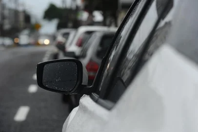 CAXIAS DO SUL, RS, BRASIL, 22/11/2022. A reportagem percorreu algumas das ruas de Caxias do Sul com o maior número de roubos de veículos em 2022. Na foto, Rua Angelina Michielon, no bairro Nossa Senhora de Lourdes. (Bruno Todeschini/Agência RBS)<!-- NICAID(15272265) -->