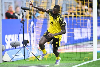 Guirassy, futebol, Borussia Dortmund
