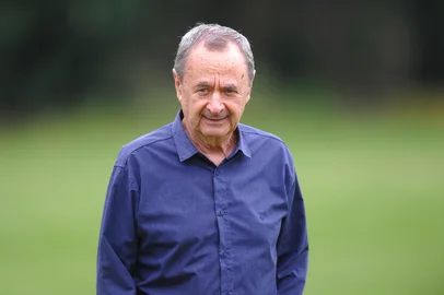 CAXIAS DO SUL, RS, BRASIL, 02/12/2024. Treino do Caxias no CT Baixada Rubra Vanderlei Bersaghi. A SER Caxias está se preparando para a temporada 2025. Na foto, José Caetano Setti, vice-presidente de futebol. (Porthus Junior/Agência RBS)Indexador: BTK                             <!-- NICAID(15926993) -->