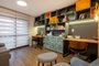Reforma de apartamento no bairro Rio Branco, em Caxias do Sul, deu nova funcionalidade aos quartos, valorizando o conforto de trabalhar em casa<!-- NICAID(15207387) -->