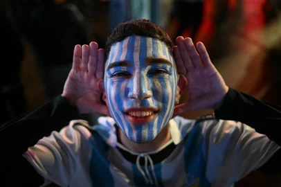 argentino<!-- NICAID(16328848) -->