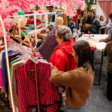 Completando um mês da TricoFest em Nova Petrópolis, o evento já registrou 85.997 visitantes no Centro de Eventos da cidade, superando os públicos registrados nas edições anteriores. Com mais dois finais de semana pela frente, a grande a expectativa é que se supere a previsão de 100 mil visitantes na edição de 2025. A entrada e estacionamento são gratuitos. <!-- NICAID(16055831) -->