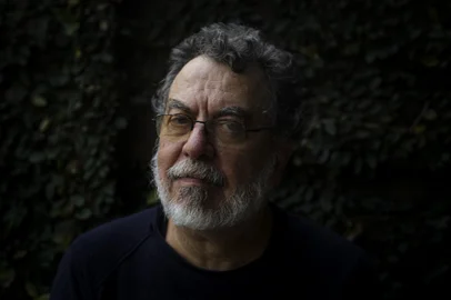 Porto Alegre, RS, Brasil, 22-05-2023: O cineasta Jorge Furtado durante entrevista na Casa de Cinema sobre os 20 anos do filme O Homem que Copiava. Foto: Mateus Bruxel / Agencia RBSIndexador: Mateus Bruxel<!-- NICAID(15436127) -->