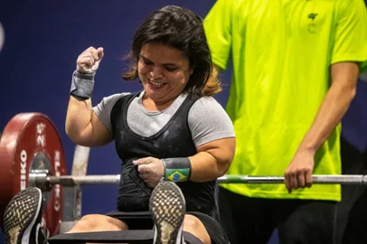 Cristiane Alves Reis, levantamento de peso, paralímpico