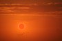 Eclipse solar total. Foto: darkfoxelixir  / stock.adobe.com                         Indexador: darkfoxeluxirFonte: 583757775<!-- NICAID(15728324) -->
