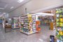 CAXIAS DO SUL, RS, BRASIL, 11/02/2023. Fotos da Farmácia Central, na foto sócio Alexandre. (Neimar De Cesero/Agência RBS)<!-- NICAID(15318563) -->