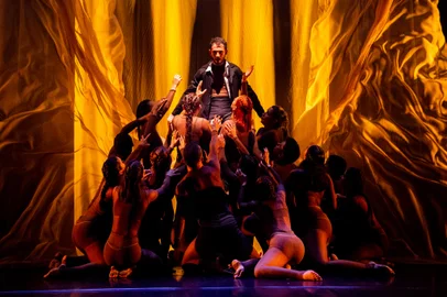 ECOS, que volta à cena nos dias 26 e 27 de outubro, no Theatro São Pedro, fará uma homenagem à fundadora da Transforma Cia de Dança, Suzana d’Ávila<!-- NICAID(15891144) -->