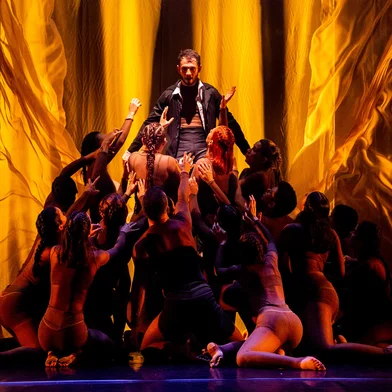 ECOS, que volta à cena nos dias 26 e 27 de outubro, no Theatro São Pedro, fará uma homenagem à fundadora da Transforma Cia de Dança, Suzana d’Ávila<!-- NICAID(15891144) -->