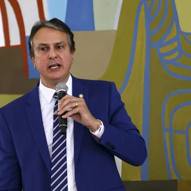 O ministro da educação, Camilo Santana, durante reunião com reitores das universidades federais do país e dos institutos federais de ensino, no Planalto.<!-- NICAID(15326251) -->