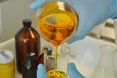 Produção de biodiesl pela BSBios, de Passo Fundo, a partir do grão de soja<!-- NICAID(10564273) -->