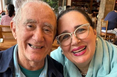 Renato Aragão, o Didi, e a esposa Lílian. Artista teria perdido de usar nome artístico.<!-- NICAID(15540519) -->