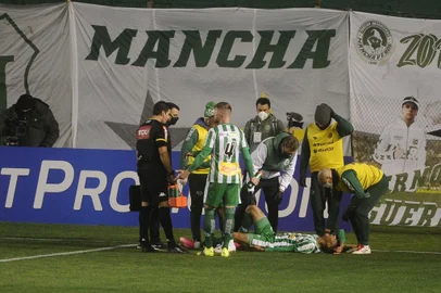 CAXIAS DO SUL, RS, BRASIL, 16/06/2021 - Juventude e palmeiras se enfrentam as 21h30 no estádio Alfredo Jaconi. Jogo válido pela quarta rodada da Série A do Brasileirão. (Marcelo Casagrande/Agência RBS)<!-- NICAID(14811067) -->