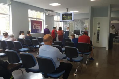Com equipe de voluntários, Centro Clínico da UCS prestou 160 atendimentos dermatológicos neste sábado. Ação foi alusiva ao Dezembro Laranja, que trata sobre a prevenção do câncer de pele<!-- NICAID(15284885) -->